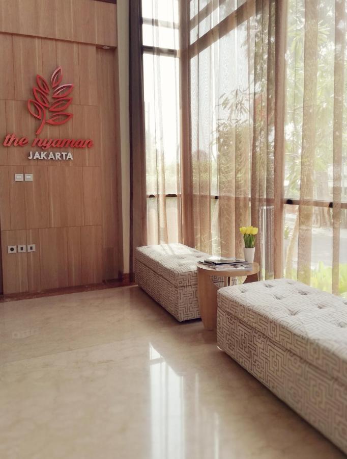 Motel The Nyaman Jakarta Exterior foto